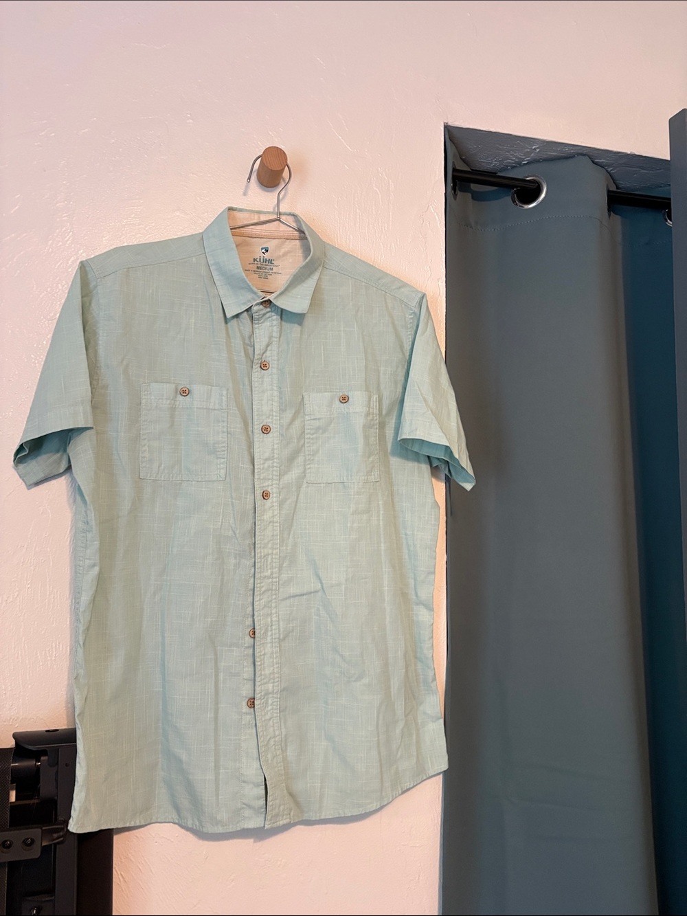 Kuhl Men's Short-Sleeve Button-Up Shirt in Light Mint